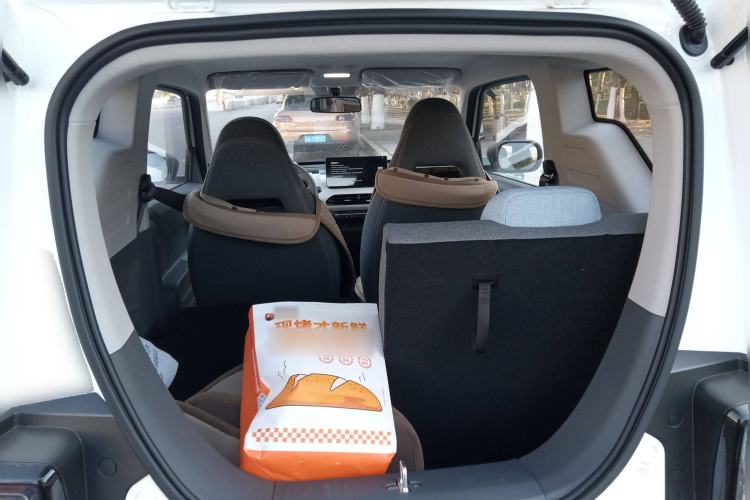 Used Geely Galaxy Panda 2024 Panda Mini 200km Endurance Bear
