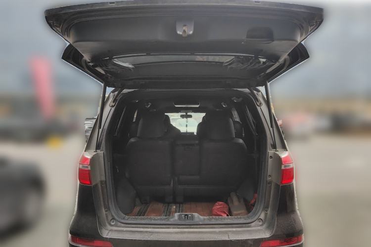 Used Honda Elysion 2012 2.4L VTi-S Prestige Edition Trunk