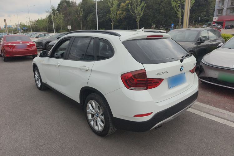 Used BMW X1 2013 sDrive18i Fashion Model
