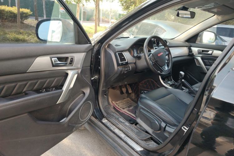 Used Haval H2 2014 1.5T Manual Two-Wheel Drive Elite Edition Driver Seat