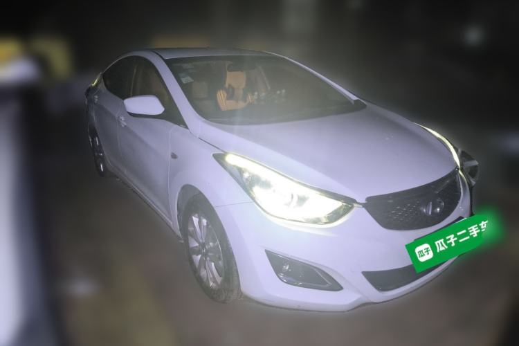 Used Hyundai Elantra (5th Generation / Langdong) 2016 1.6L Automatic Smart Version
