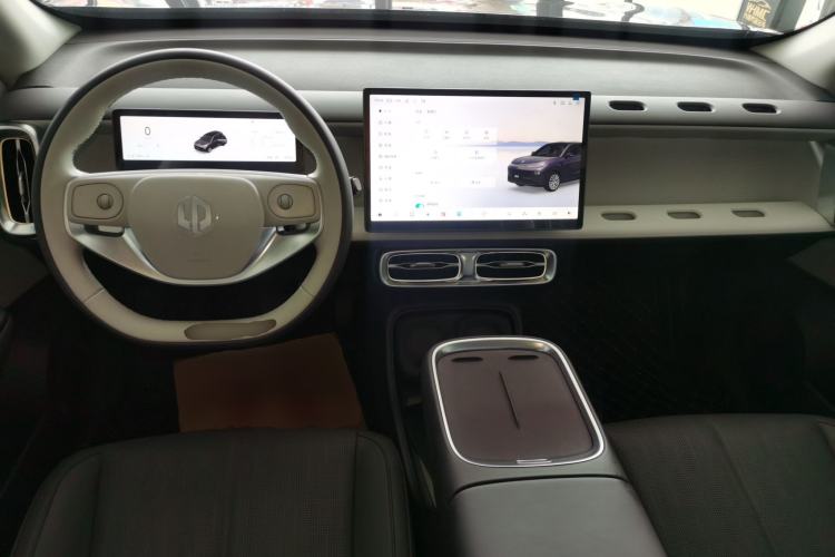 Used Leapmotor B10 2025 510 Joyful Edition Center Console