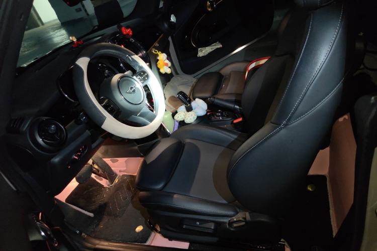 Used MINI 2022 1.5T COOPER CABRIO Classic Edition Left Front Seat