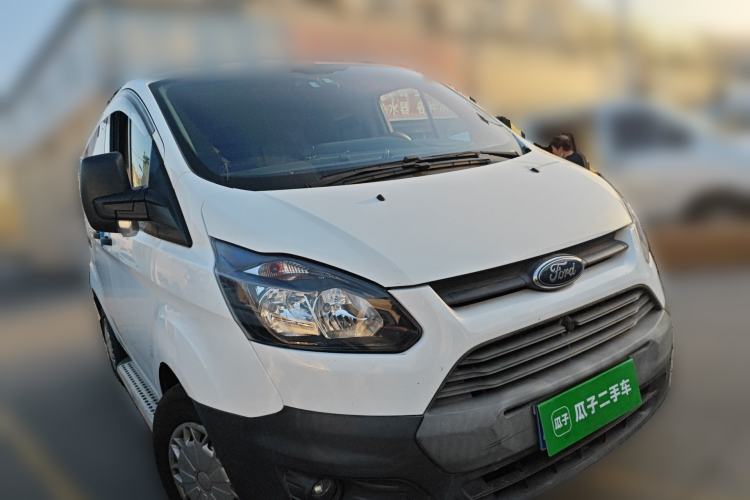 Used Ford Transit 2019 2.0T Diesel Multi-Purpose Commercial Vehicle Short Wheelbase Low Roof 6-Seater China VI Standard
