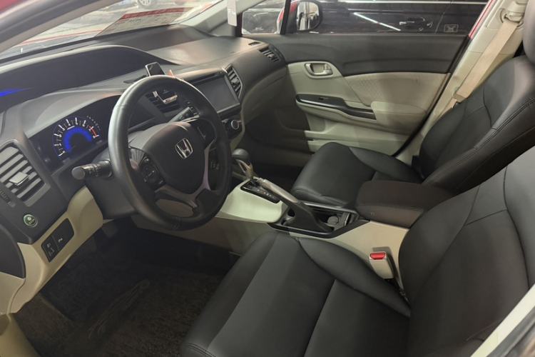 Used Honda Civic 2014 1.8L Automatic Classic Edition Left Front Seat