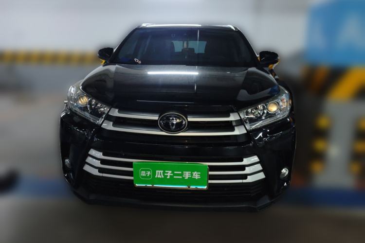 Used Toyota Highlander 2018 2.0T Four-Wheel Drive Luxury Edition 7 Seats China V Emission Standard Front