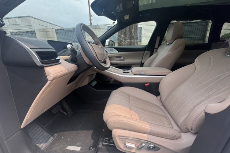 Used XPeng G9 2025 625 Long-Range Max
