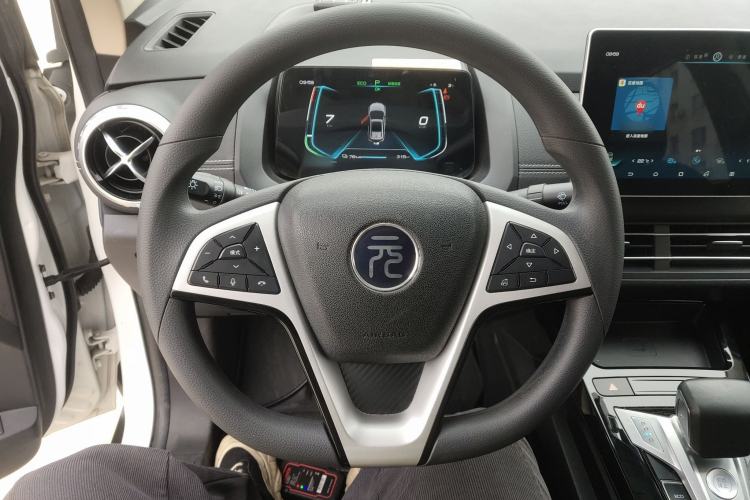 Used BYD Yuan New Energy 2019 EV535 Smart Connect Trendsetting Model