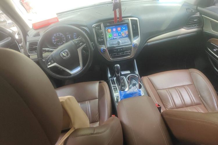 Used CHANGAN CS95 2017 2.0T Two-Wheel Drive Zhitu Edition