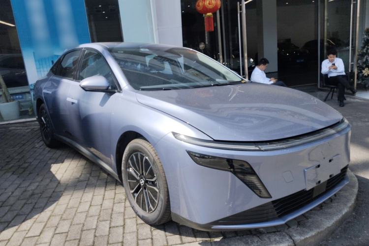 Used Nissan N6 2026 Model 180 Max