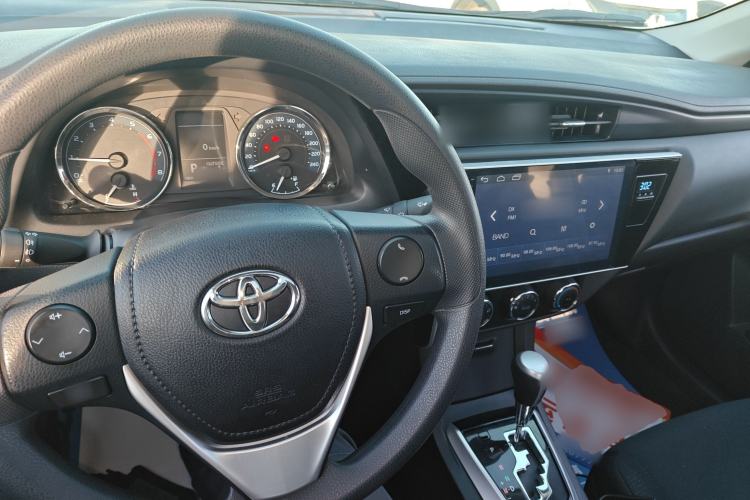 Used Toyota Corolla 2017 Revised Version 1.2T S-CVT GL-i