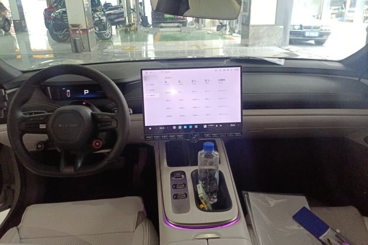 Used Xiaomi Auto SU7 2024 Rear-Drive Long-Range Intelligent Driving Version
