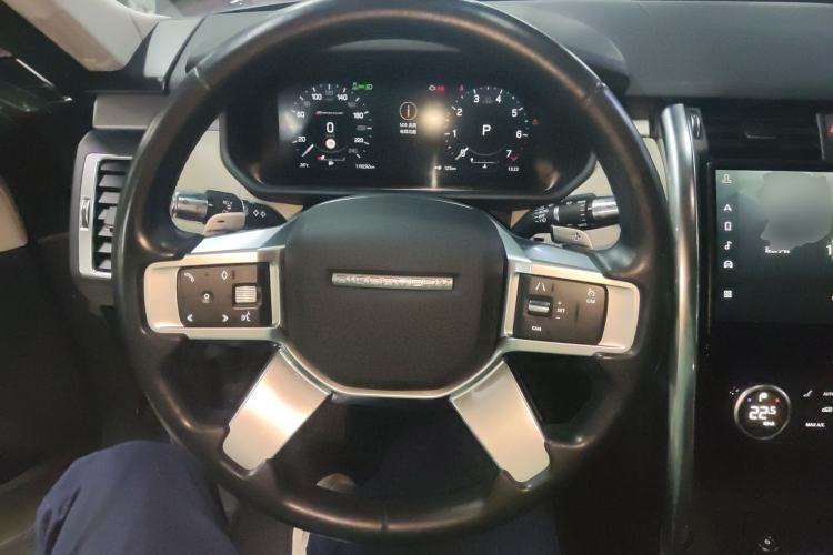 Used Land Rover Discovery 2021 360 PS R-Dynamic SE
