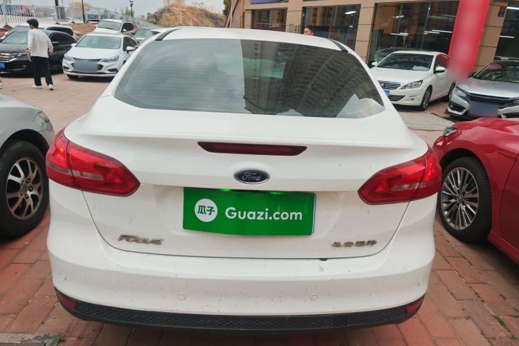 Used Ford Focus 2015 Sedan 1.6L Automatic Comfort Model