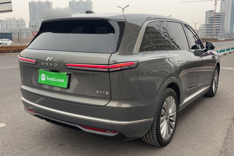 Used ONVO Luxeed L90 2025 Model—Ultra Six-Seater Version
