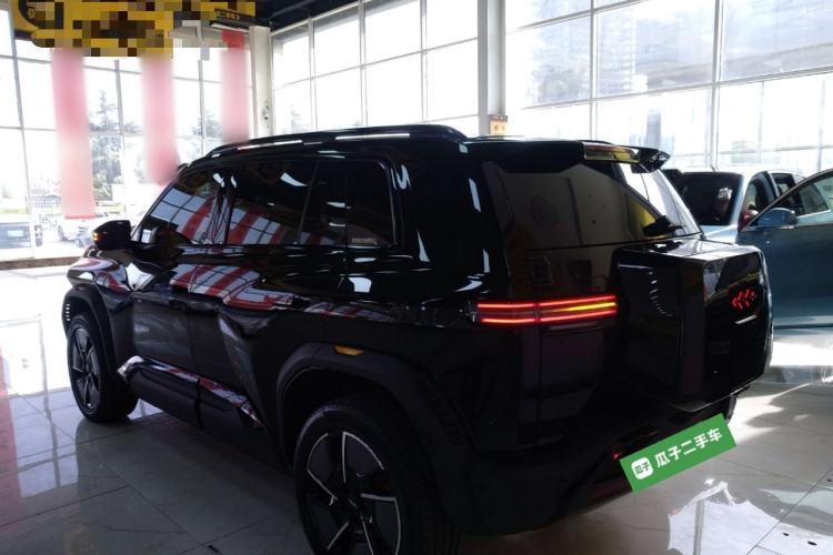 Used Formula Leopard Titanium 3 2025 501KM All-Wheel Drive Intelligent Driving Ultra Version
