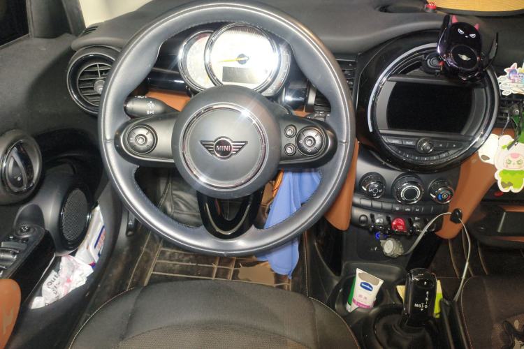 Used MINI 2021 1.5T ONE PLUS Five-Door Edition
