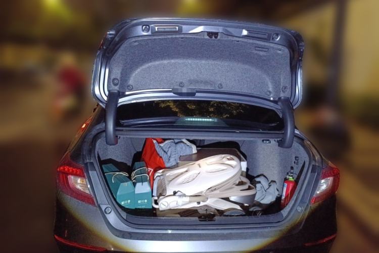 Used Honda Accord 2018 260TURBO Luxury Edition China VI Trunk