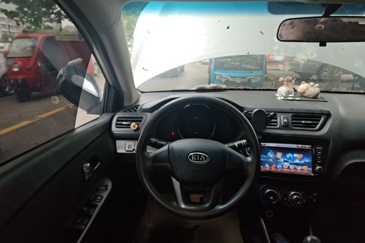 Used Kia K2 2012 Sedan 1.4L MT GL Commemorative Edition