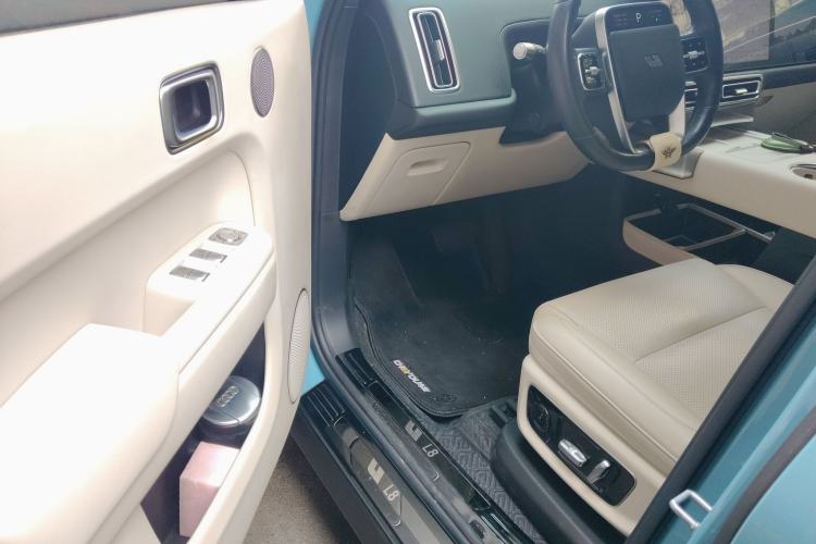 Used Li Auto L8 2024 Max
