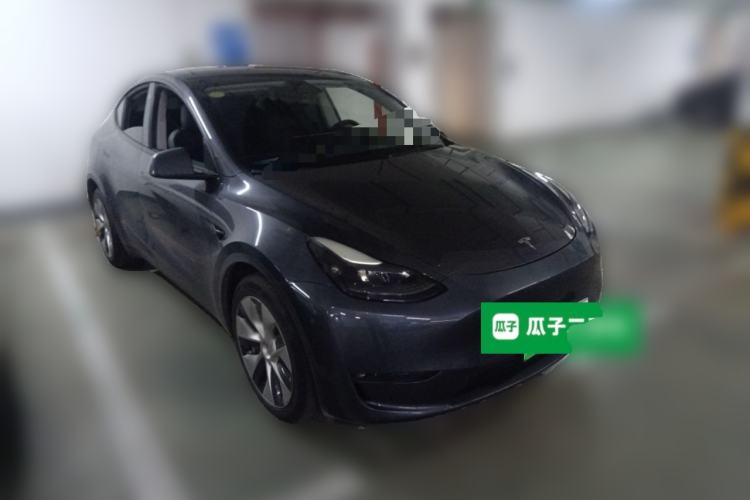 Used Tesla Model Y 2021 Long-Range All-Wheel-Drive Version
