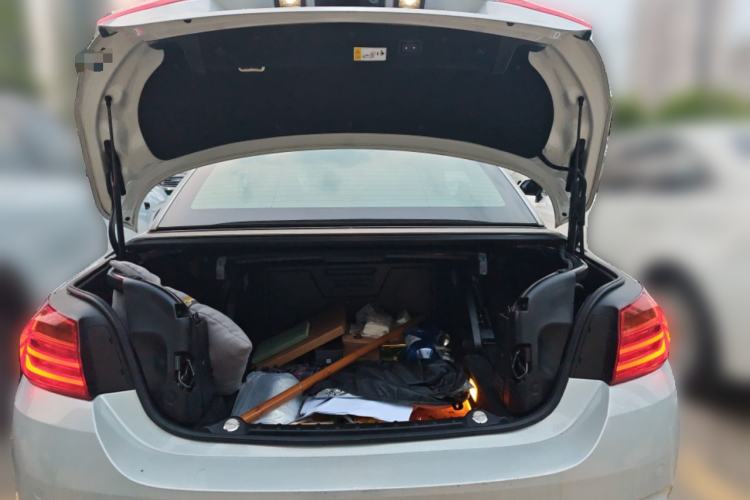 Used BMW 4 Series 2016 420i Convertible Design Package Edition Trunk