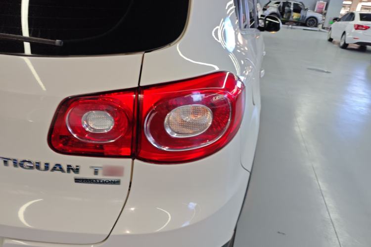 Used Volkswagen Tiguan 2012 1.8TSI Automatic All-Wheel Drive Elite Edition Right Rear Taillight