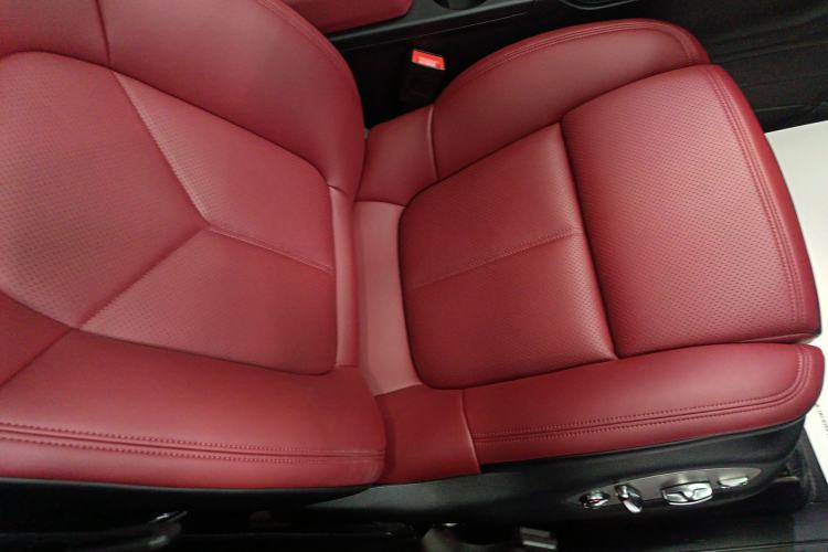 Used Porsche Macan 2022 Macan 2.0T