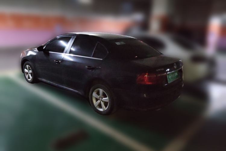 Used Volkswagen Lavida 2013 Revised Classic 1.6L Automatic Fashion Edition