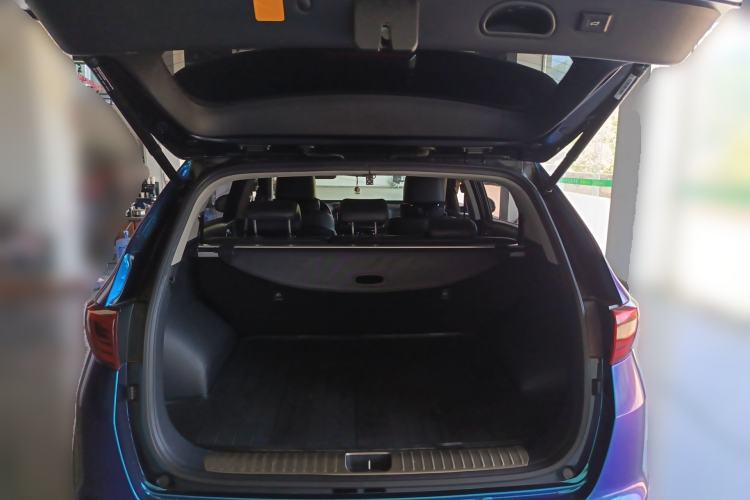 Used Kia KX5 2016 1.6T Automatic Two-Wheel Drive DLX Trunk