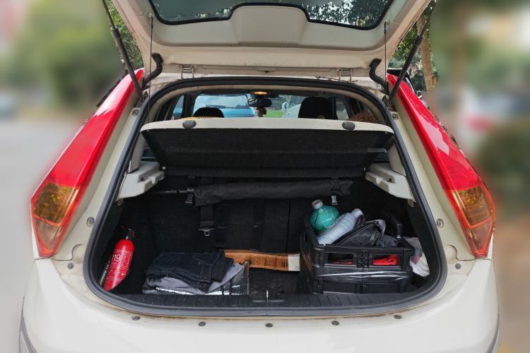 Used MG 3 2011 Xross 1.5L Luxury Edition Trunk