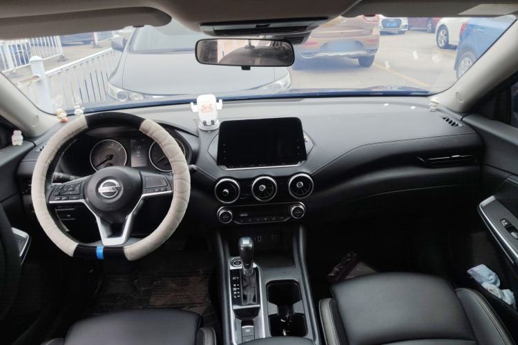 Used Nissan Sylphy 2022 1.6L XL CVT Enjoyment Edition Center Console