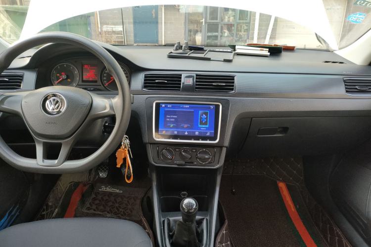 Used Volkswagen Santana 2016 1.4L Manual Fashion Edition
