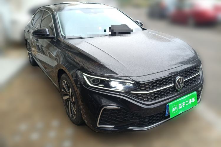 Used Volkswagen Passat 2022 330TSI Starry Luxury Edition