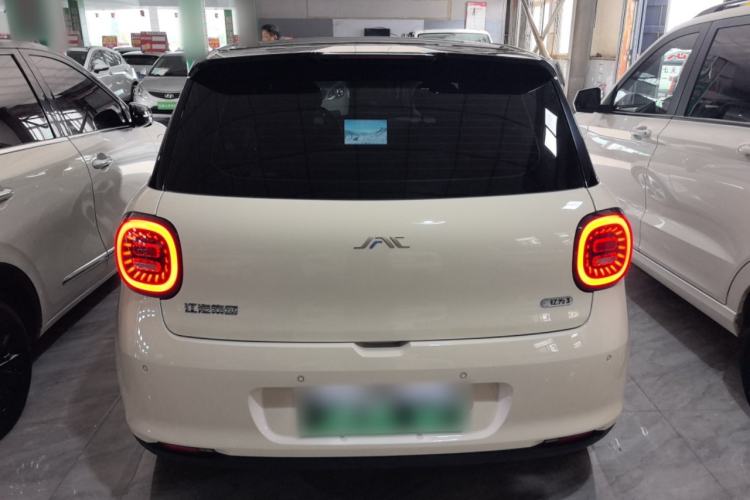 Used JAC Yiwei 3 2023 505km Air
