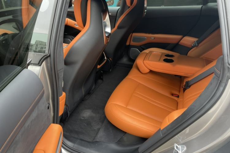 Used Xiaomi Auto YU7 2025 Ultra-Long Range High-Performance All-Wheel-Drive Max Edition
