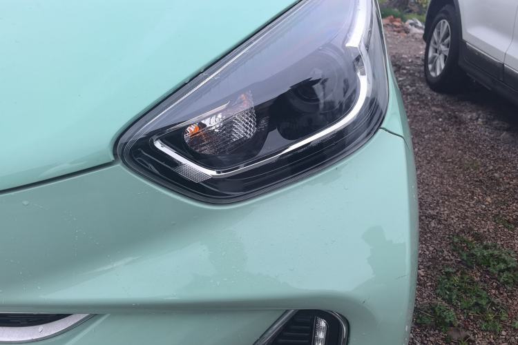 Used Chery QQ Little Ant 2022 Revised Version Sweet Pink Edition Half-Sugar Version Lithium Iron Phosphate 30.7 kWh 30 kW 301 km
