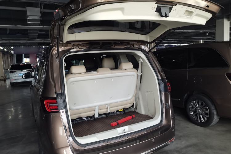 Used Buick GL8 2021 Land Cruiser Executive Class 652T Comfort Model