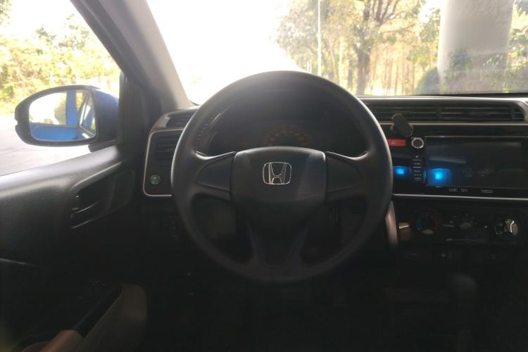 Used Honda City 2015 1.5L CVT Comfort Version