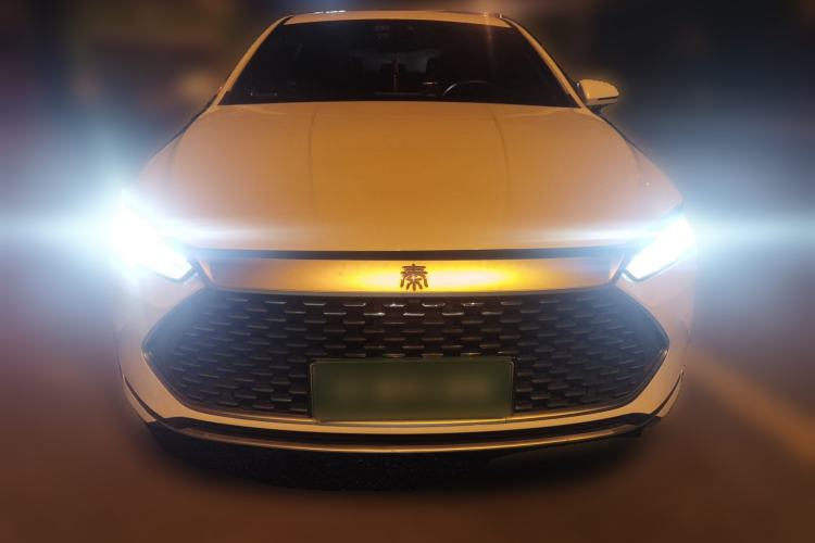 Used BYD Qin PLUS 2021 DM-i 55KM Flagship Model Front