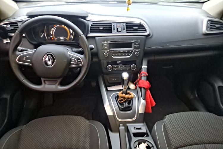 Used Renault Kadjar 2017 2.0L Two-Wheel Drive Fashion Edition
