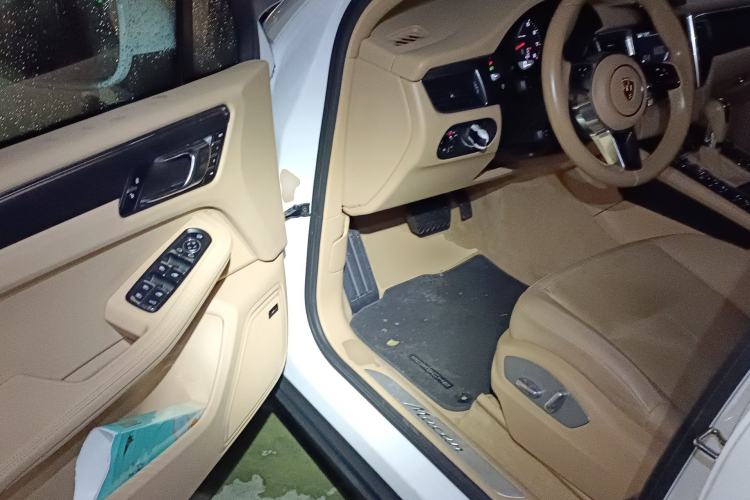 Used Porsche Macan 2014 Macan 2.0T
