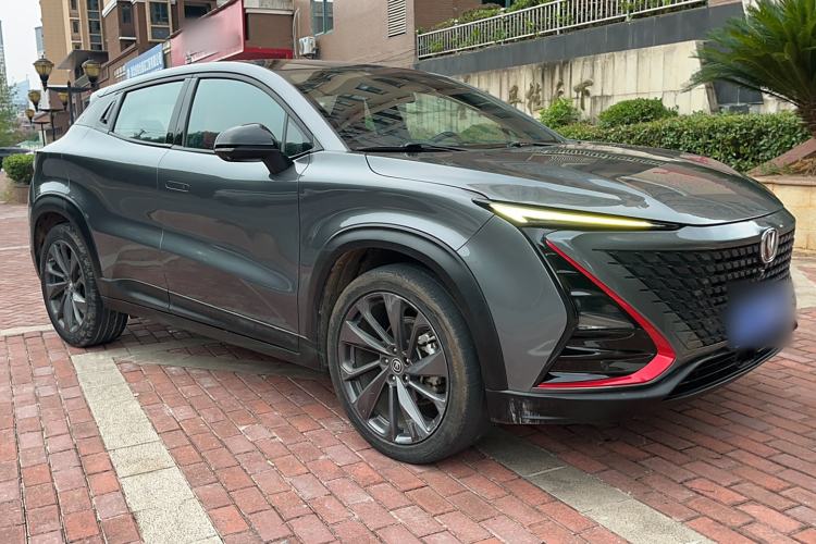 Used CHANGAN UNI-T 2020 1.5T Prestige Version Exterior 2