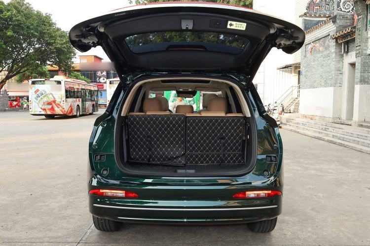 Used Landian E5 PLUS 2025 165 km Long-Range Travel & Comfort Edition 7 Seats
