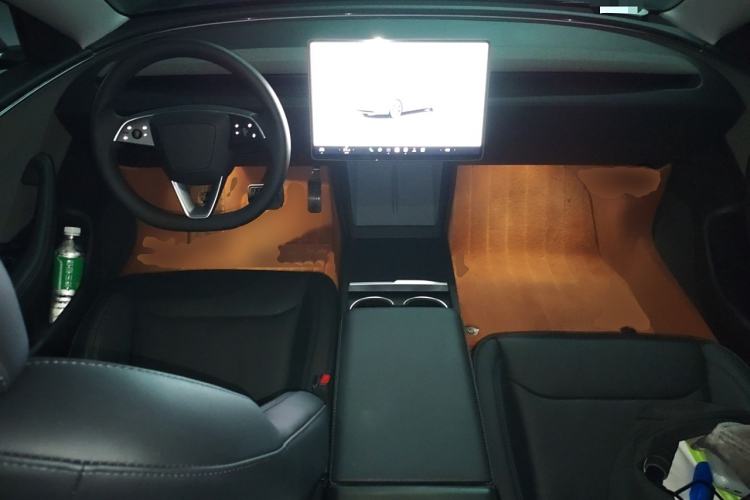 Used Tesla Model 3 2025 Rear-Wheel-Drive Version
