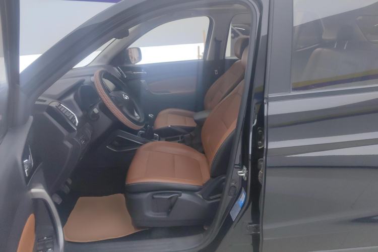 Used Oshan CX70 2016 1.6L Manual Smart Connect Version