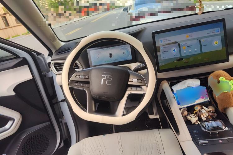 Used BYD Yuan UP 2024 401KM Beyond Edition Steering Wheel