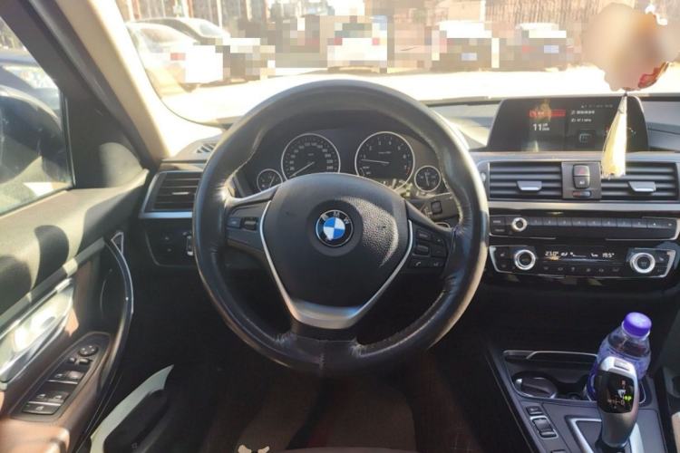 Used BMW 3 Series 2018 320Li xDrive Fashion Model Interior 2