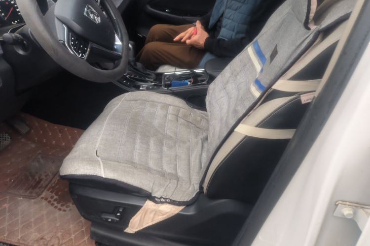 Used Baojun 730 2017 1.5T DCT Flagship Model 7 Seats China V Emission Standard Left Front Seat