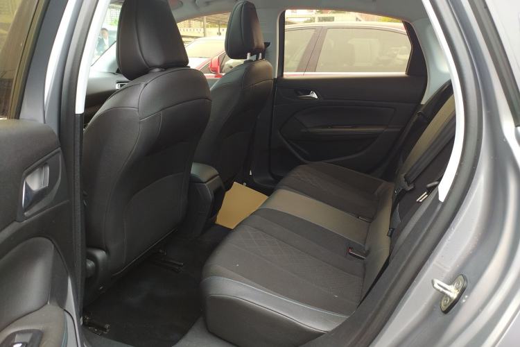 Used Peugeot 308 2016 230THP Automatic Luxury Edition
